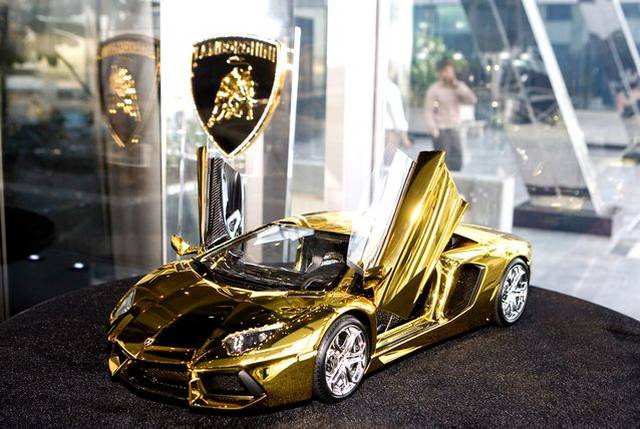 lamborghini gold and diamonds