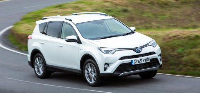 Performance of Toyota RAV4 on the road