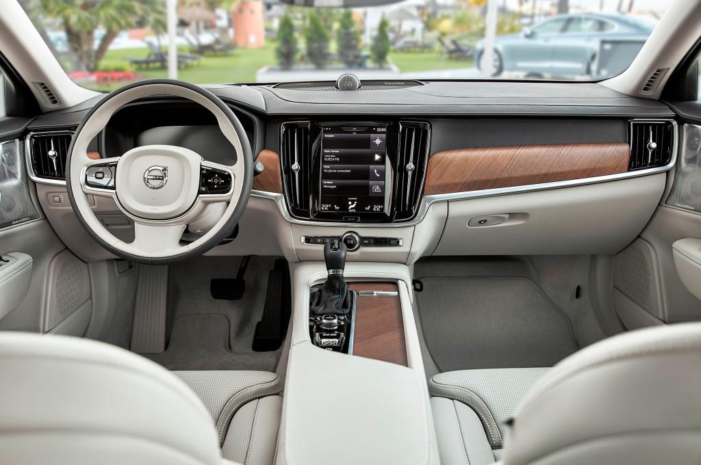 2017 Volvo S90 Interior