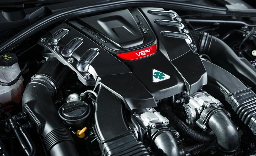 2017 Alfa Romeo Giulia Engine