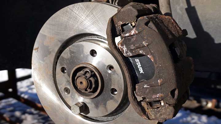 2015 nissan altima brake caliper