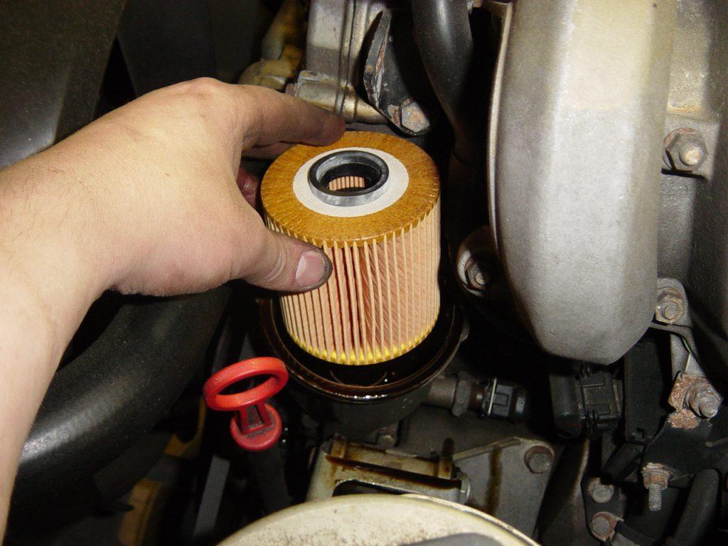 How Frequent Should Be An Oil Filter Change - CAR FROM JAPAN