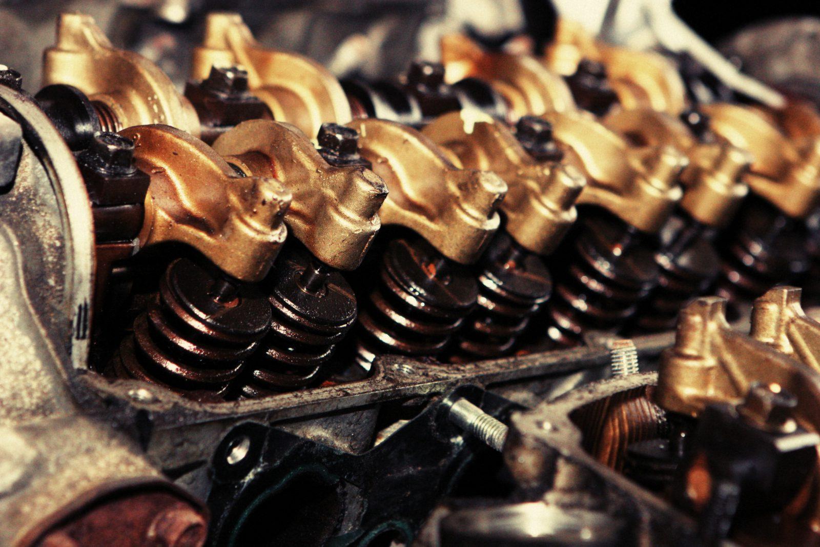 The color does not affect its working performance motor oil brands
