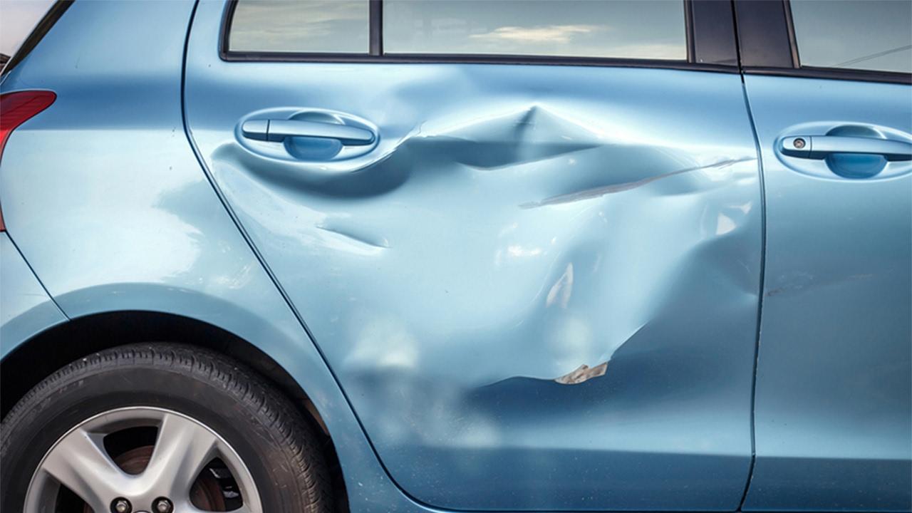 4 DIY Steps To Fix Car Dent Effectively At Home