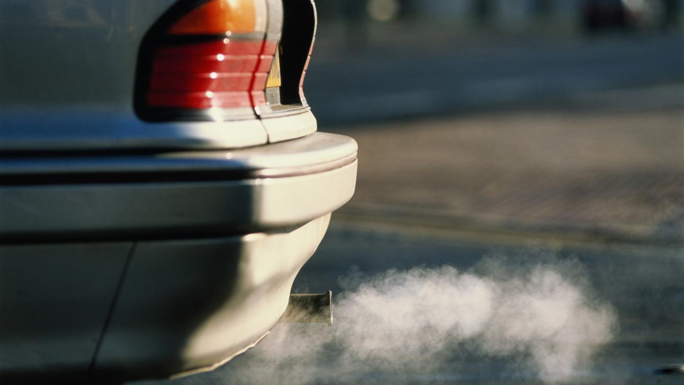 6 Ways Car Smells Telling You about Problems