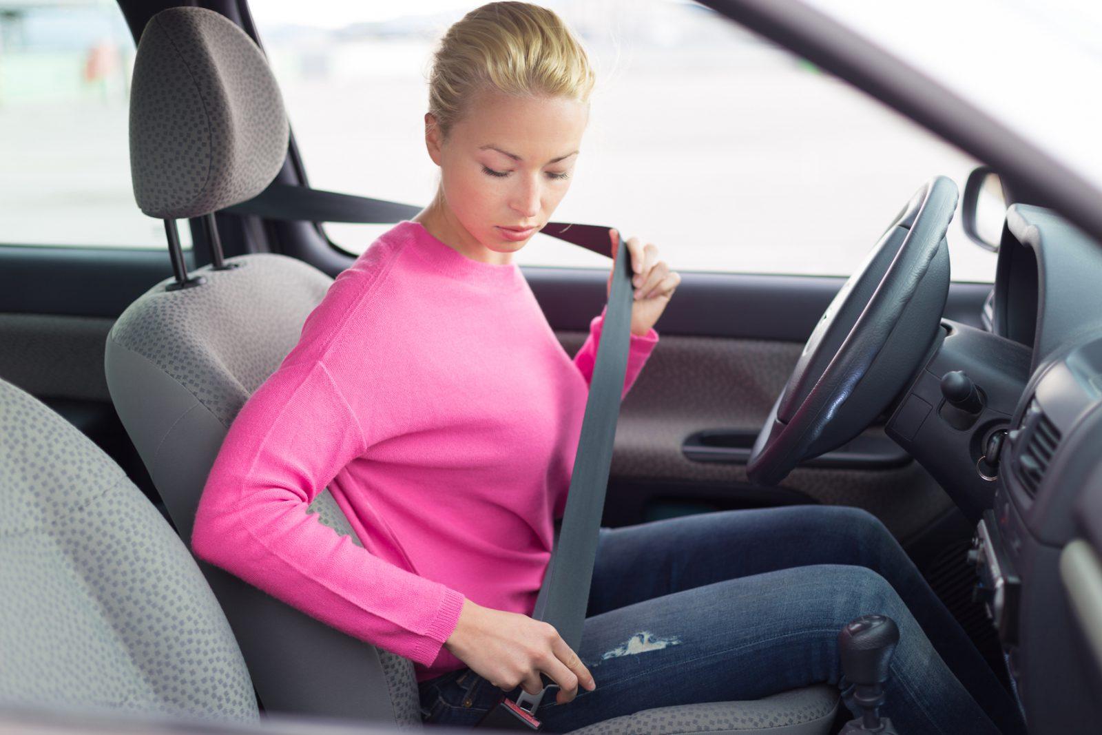 How to Clean Seat Belts, Service Tips