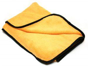 Seat belt cleaning