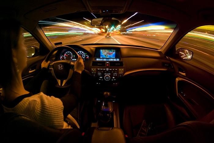 Driving at night tips