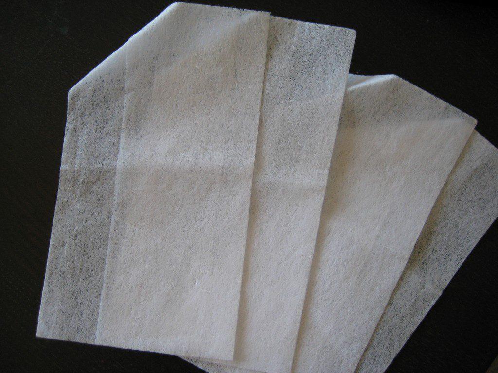 Remove smoke smell by using dryer sheets