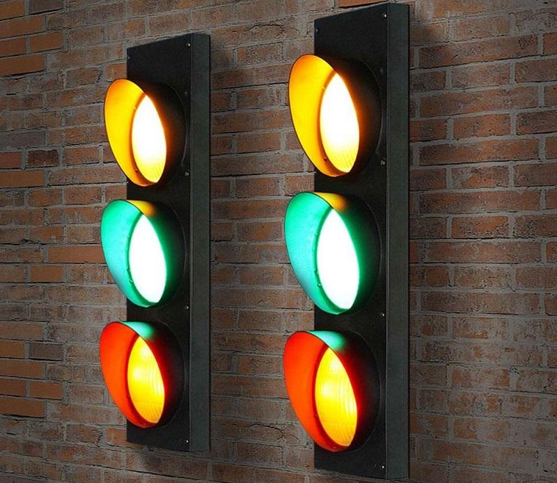 Traffic Light Colors: Why Are Traffic Lights Red, Yellow and Green?