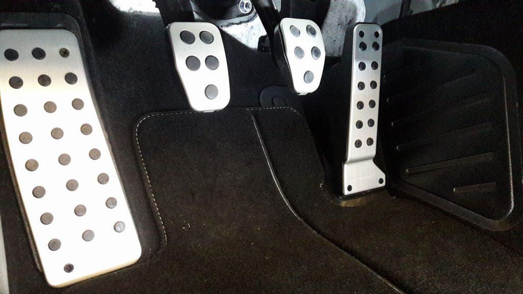 What to do if the Brake Pedal Goes to Floor CAR FROM JAPAN