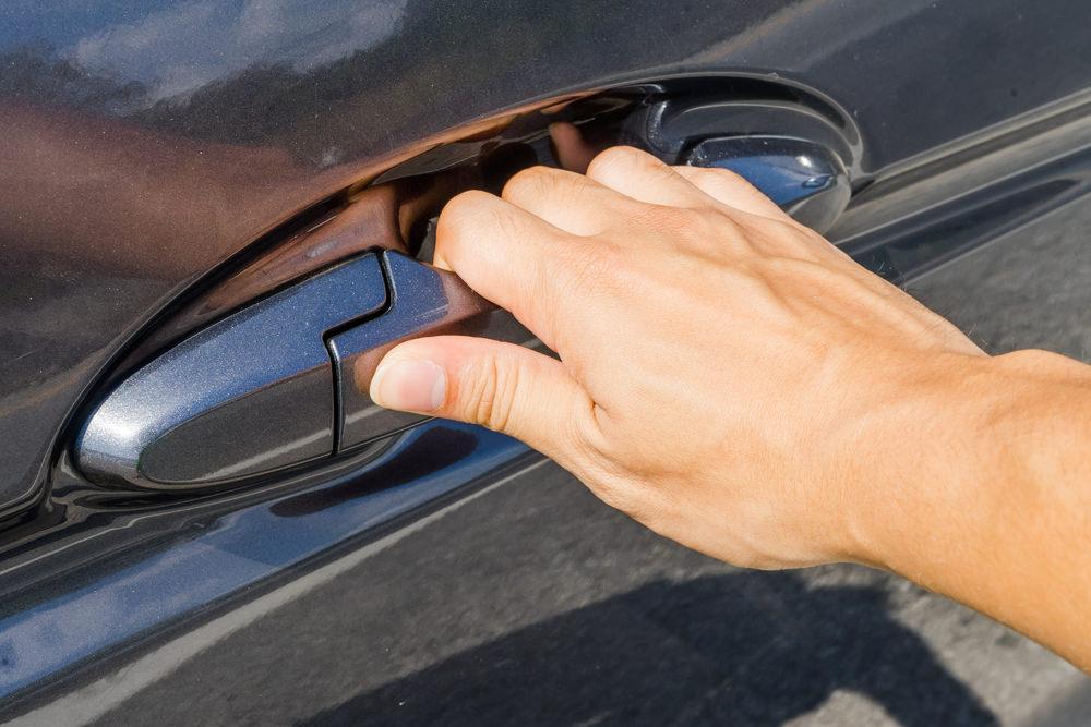 car door wont open with key