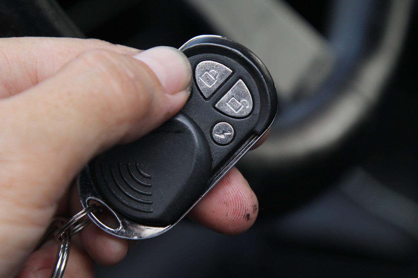 How to Turn off a Car Alarm - The Complete Guide