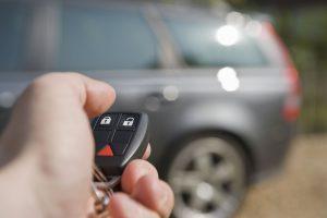 how to turn off car keyless