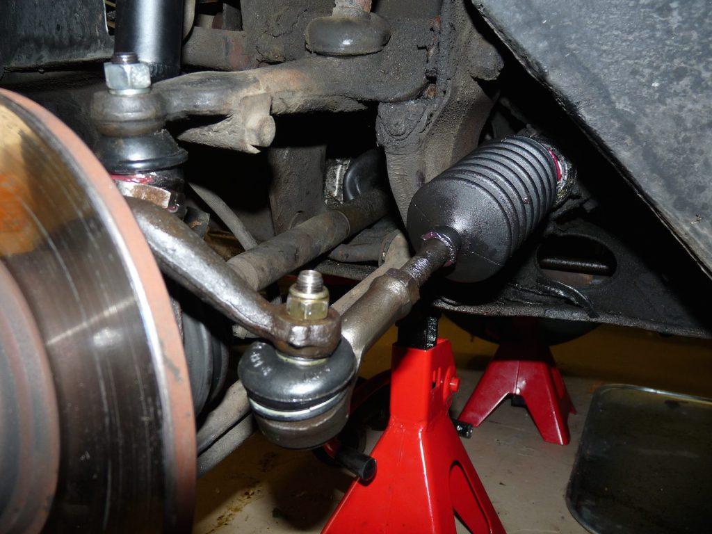 How Can Driving With A Bad Tie Rod Affect Your Driving Experience