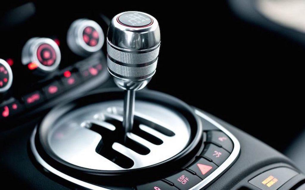 What is the Percentage of Manual Cars in Europe