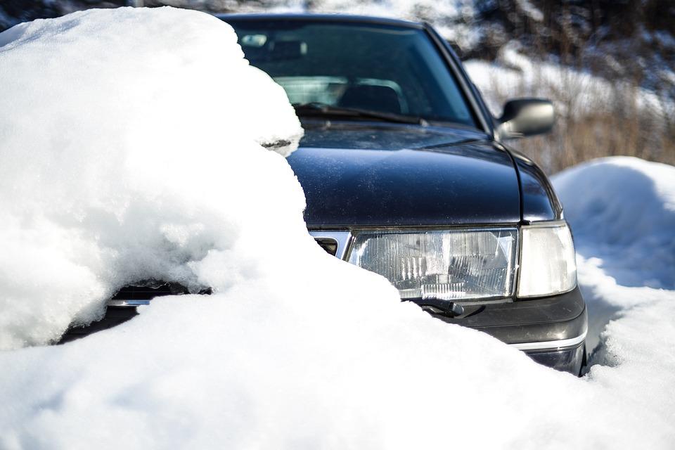 Damages Of Leaving Car Outside In Cold Weather