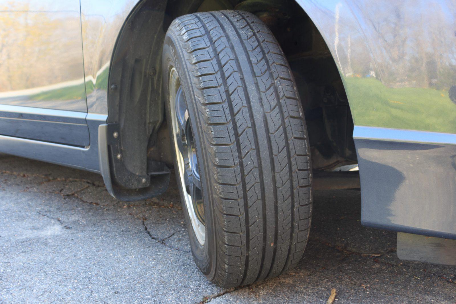 Steering Wheel Returns To Center After Turn Know The Reason Here!