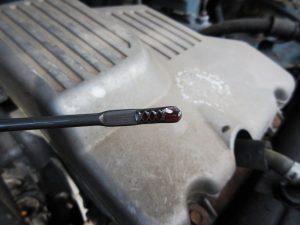 How To Check Transmission Fluid For Manual And Auto Cars