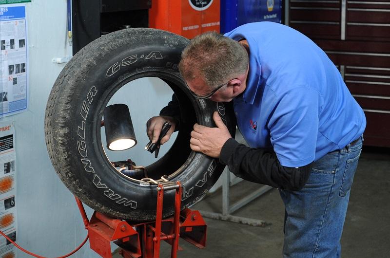 how long does a plug in a tire last