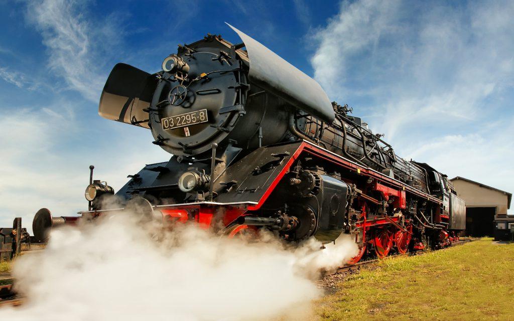 Why dont we use steam engines anymore?