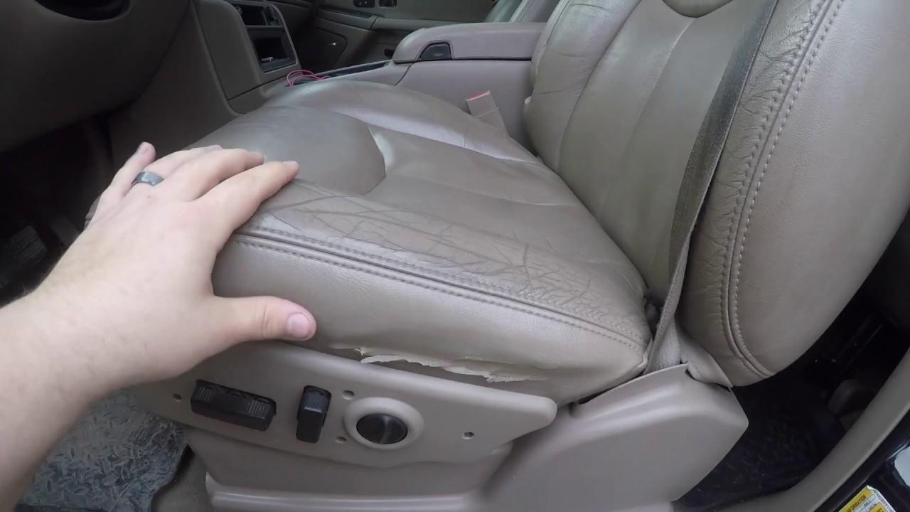 Adjusting the Front Seats