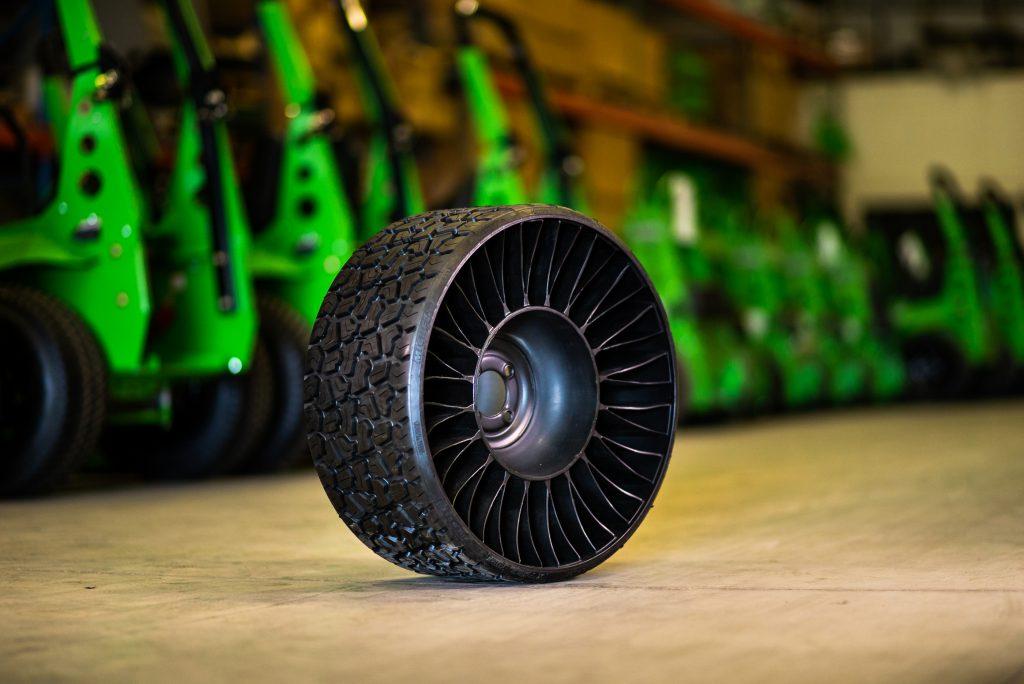 What makes tweel tires different? 