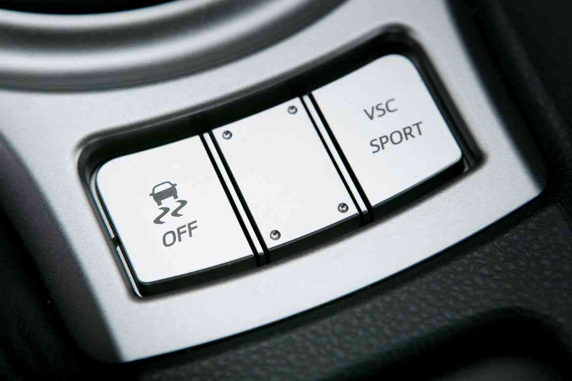 why turn off traction control
