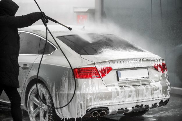 wash car with shampoo
