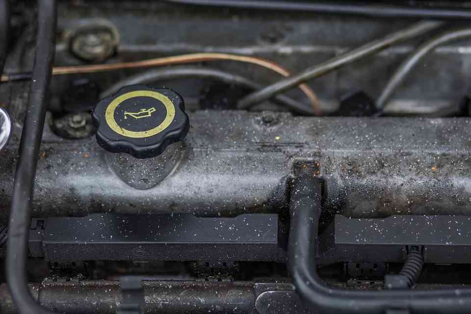 how long can i drive without an oil cap