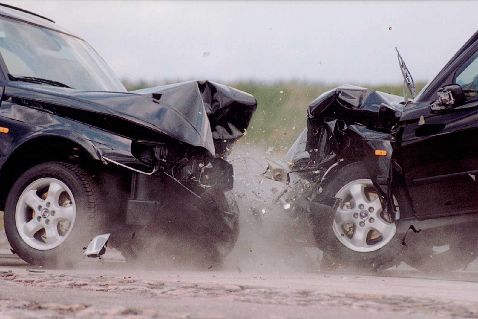 How to tell if a used car has been in an accident- the answers are here for you