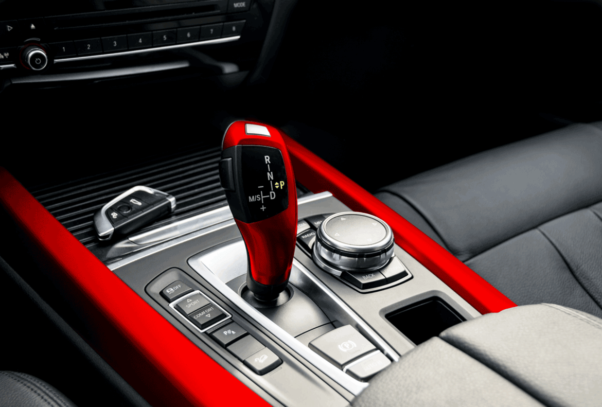 what causes an automatic transmission to shift hard?