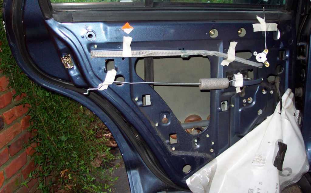 A manual on how to fix a car door handle can also help lessen the work