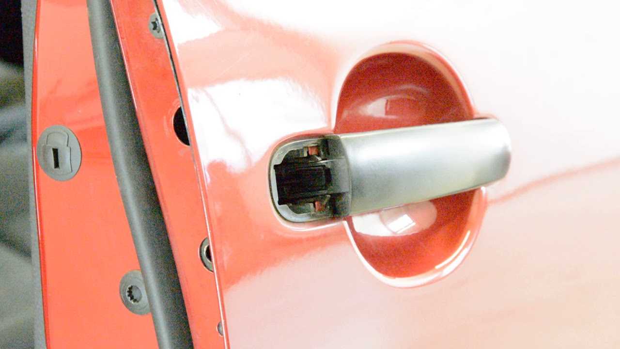 Close the window completely to get a clear view of the rod from the door lock to the latch