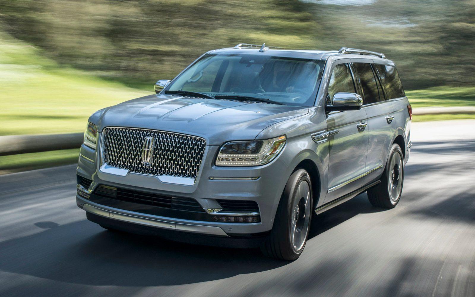 full-size SUV Lincoln Navigator