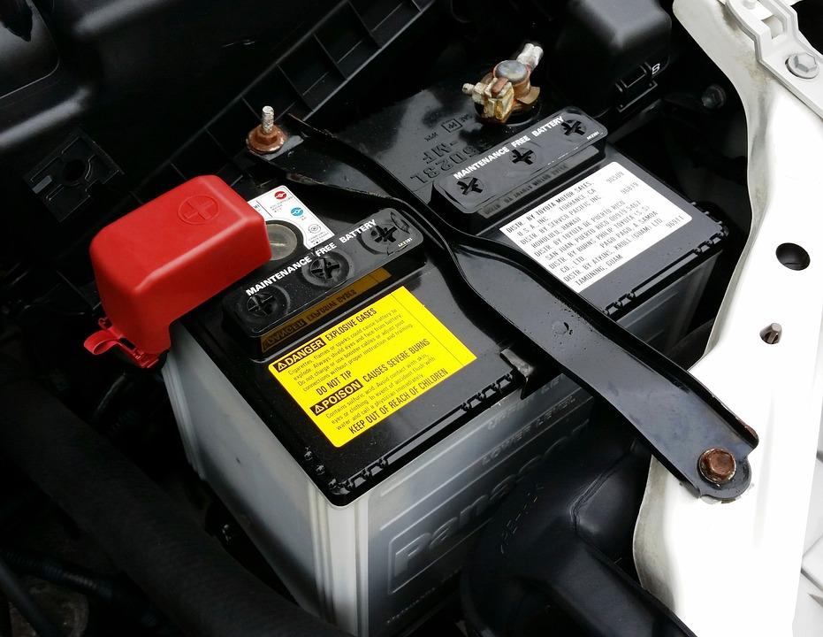 Lead-acid battery vs. lithium