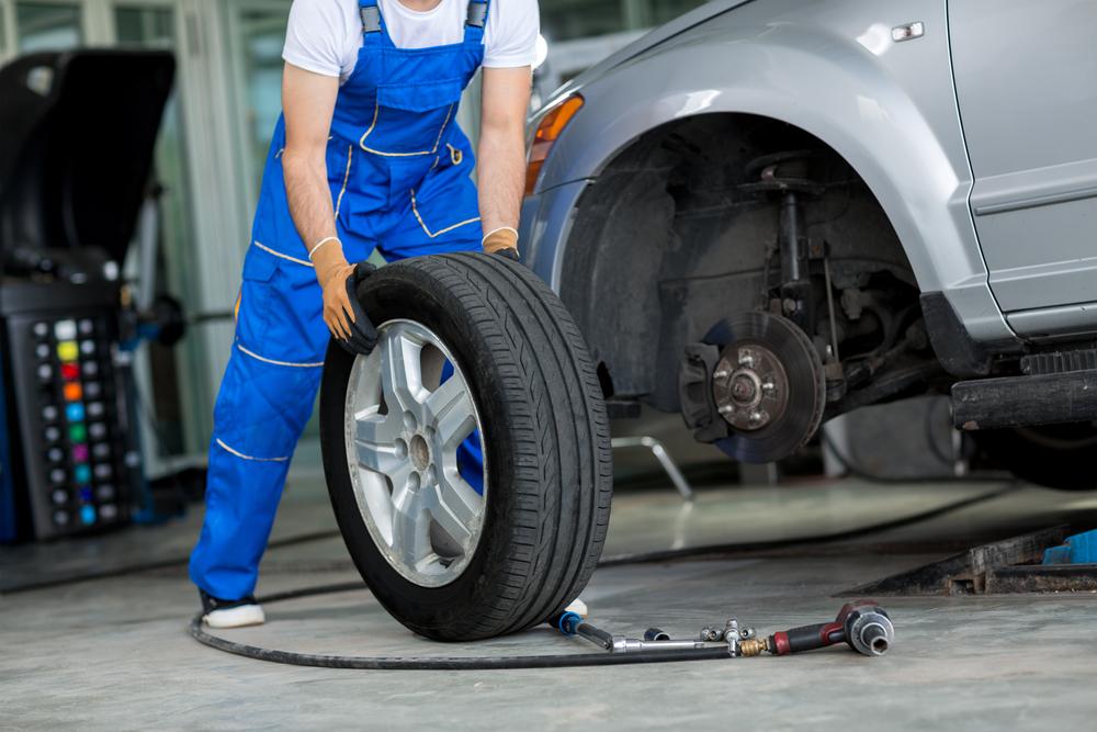 5 DIY Ways to Fix Dents and Scratches on Cars