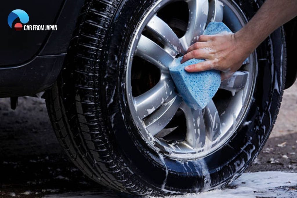 how to remove tire marks from car