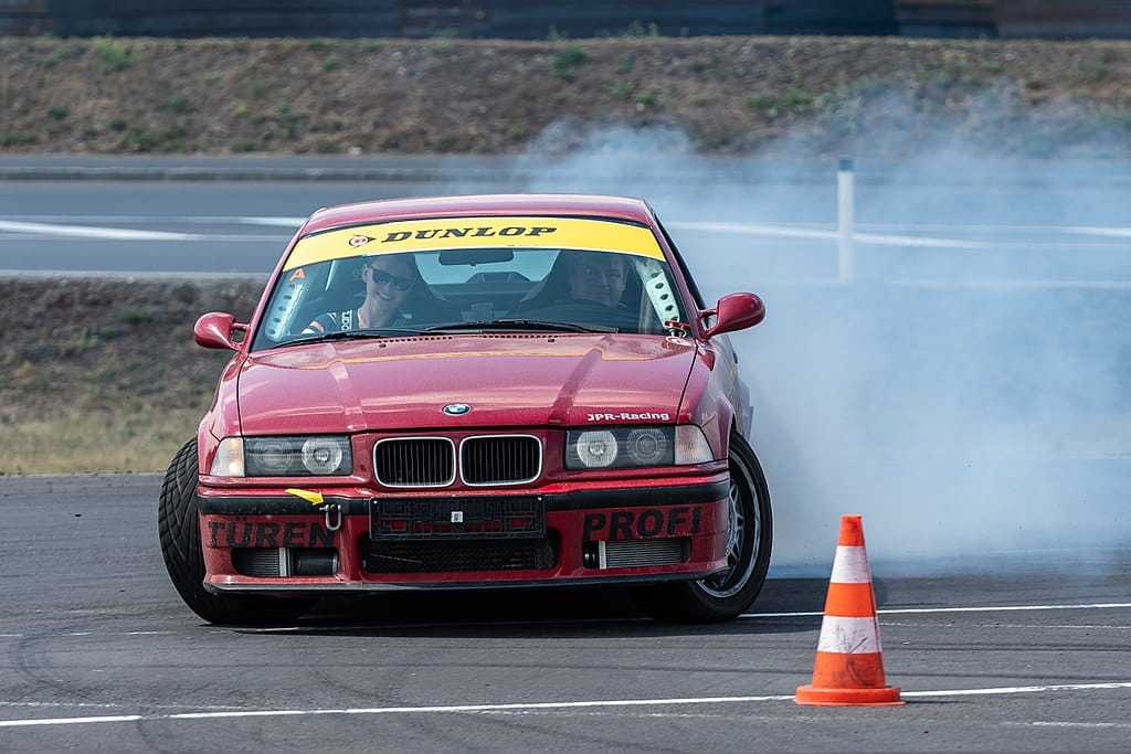 Drifting 101: Where Do I Start? - autoevolution