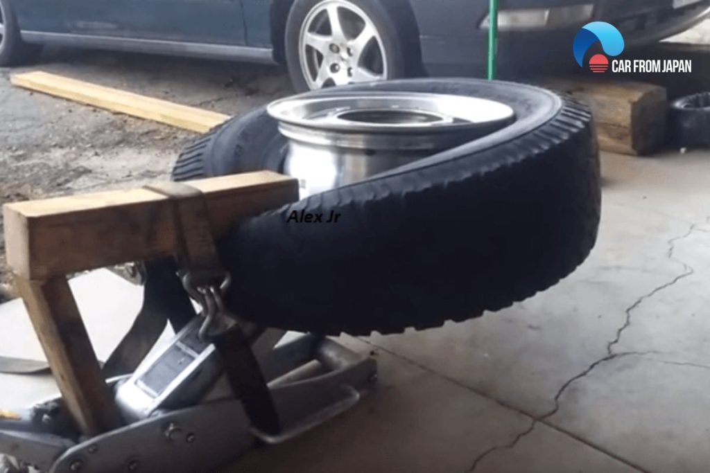 how to break the bead of a tire