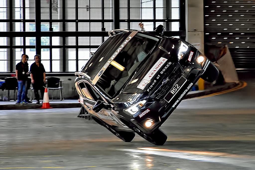 how to become a stunt driver