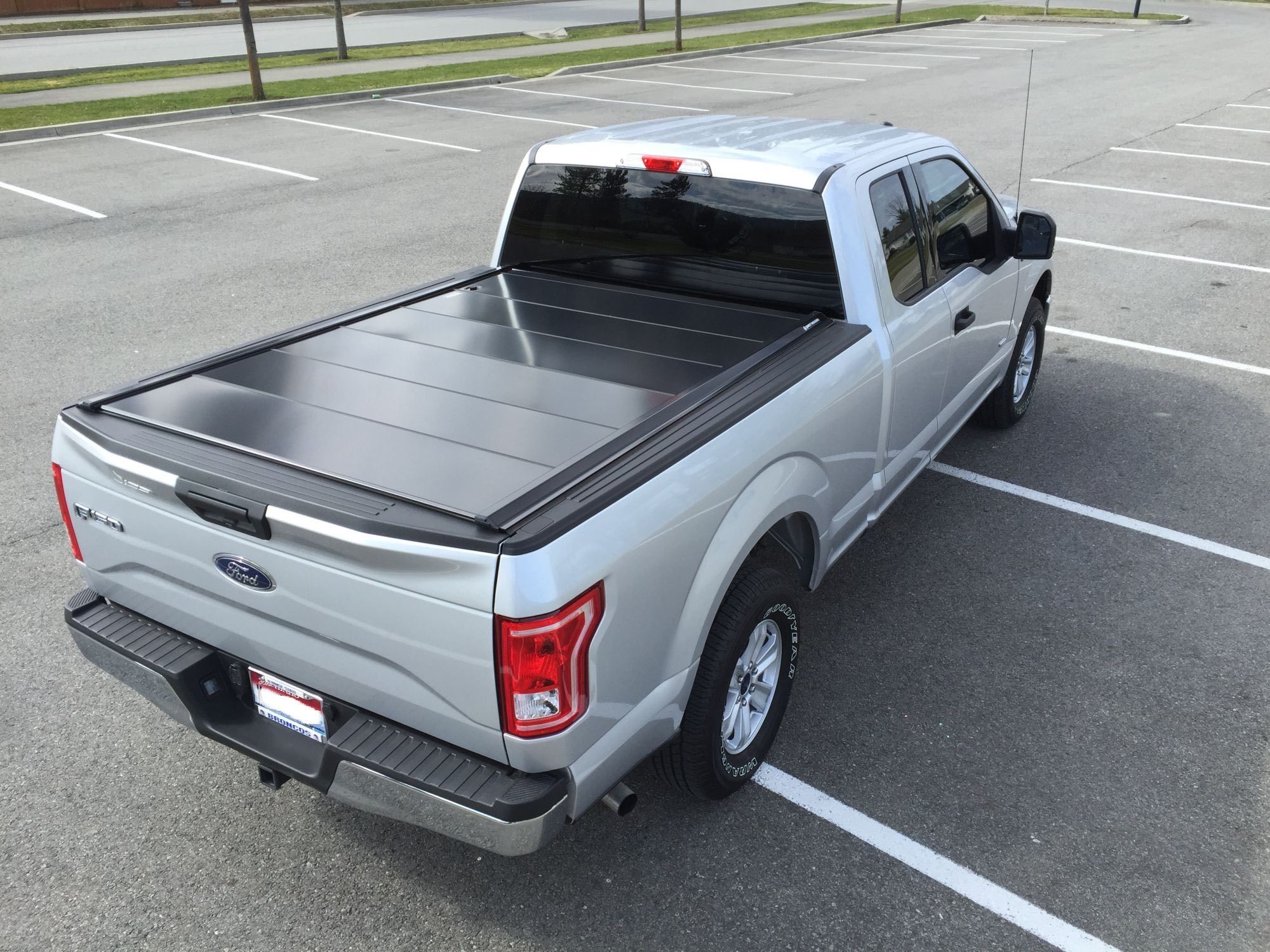 truck tonneau cover