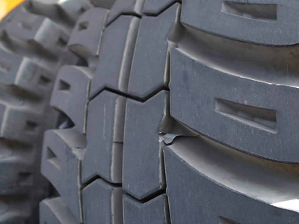 Common Causes of Tire Noise and How to Fix Them