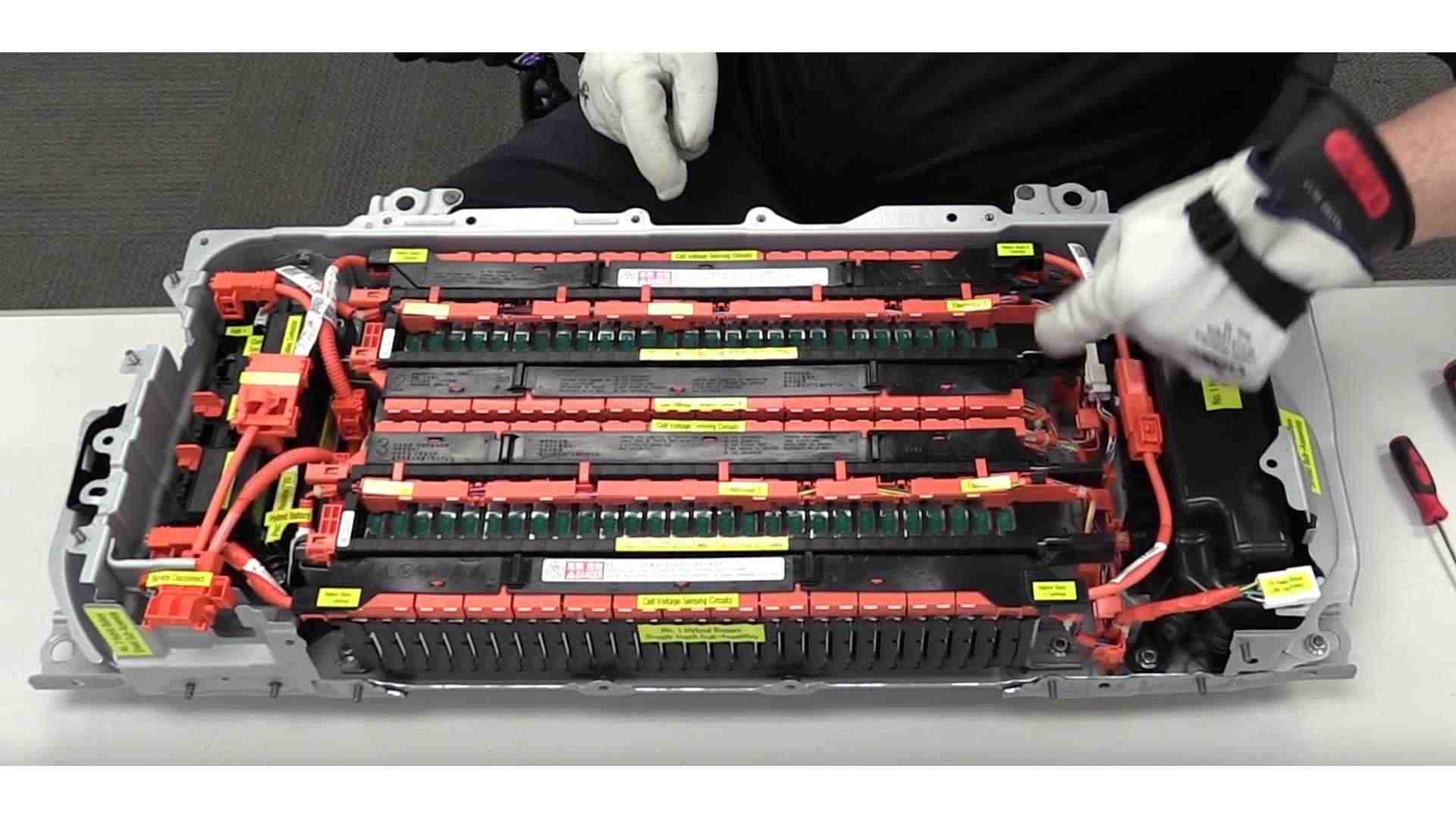 dead Toyota Prius battery