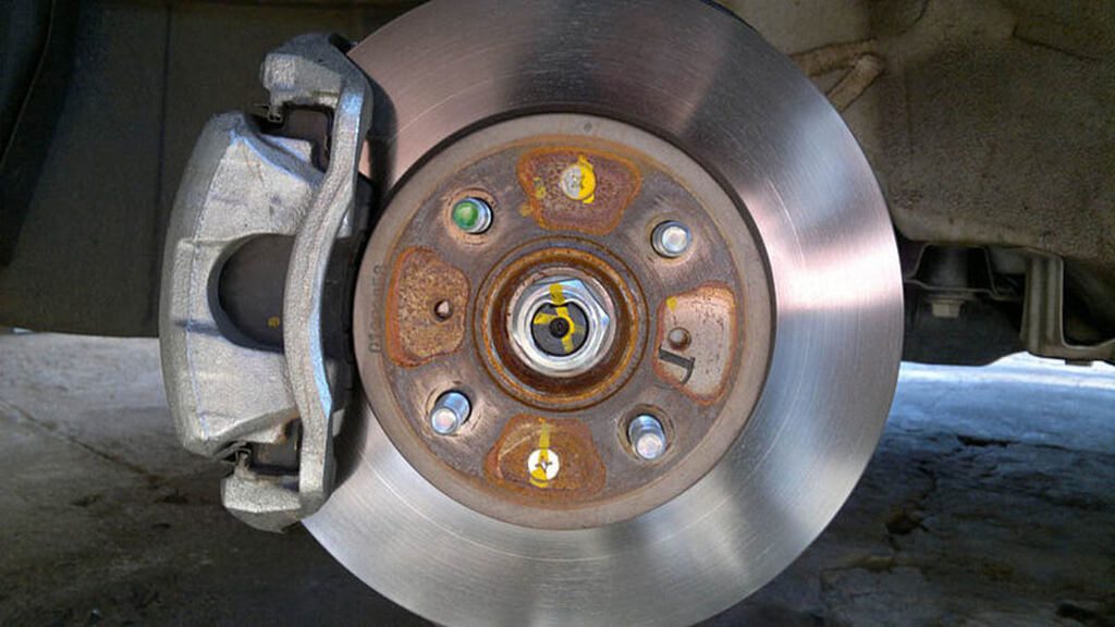 loose brake caliper