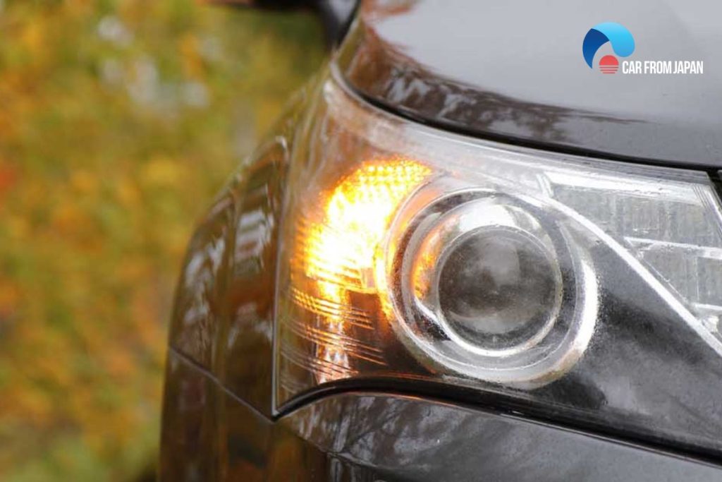 automatic headlamps in car