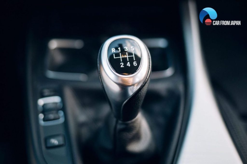 how to drive a stick shift in heavy traffic