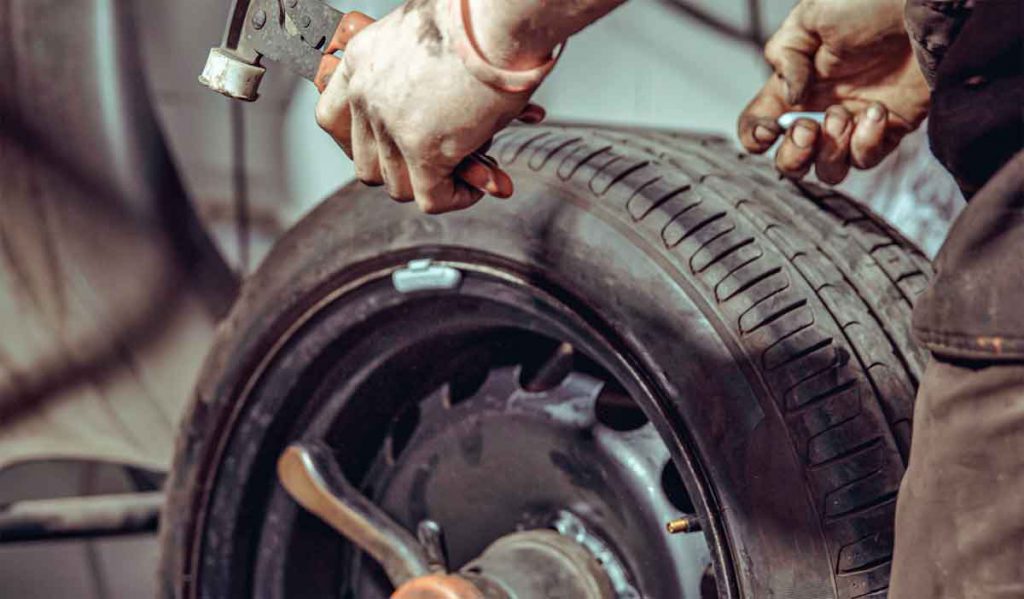 how to balance a tire