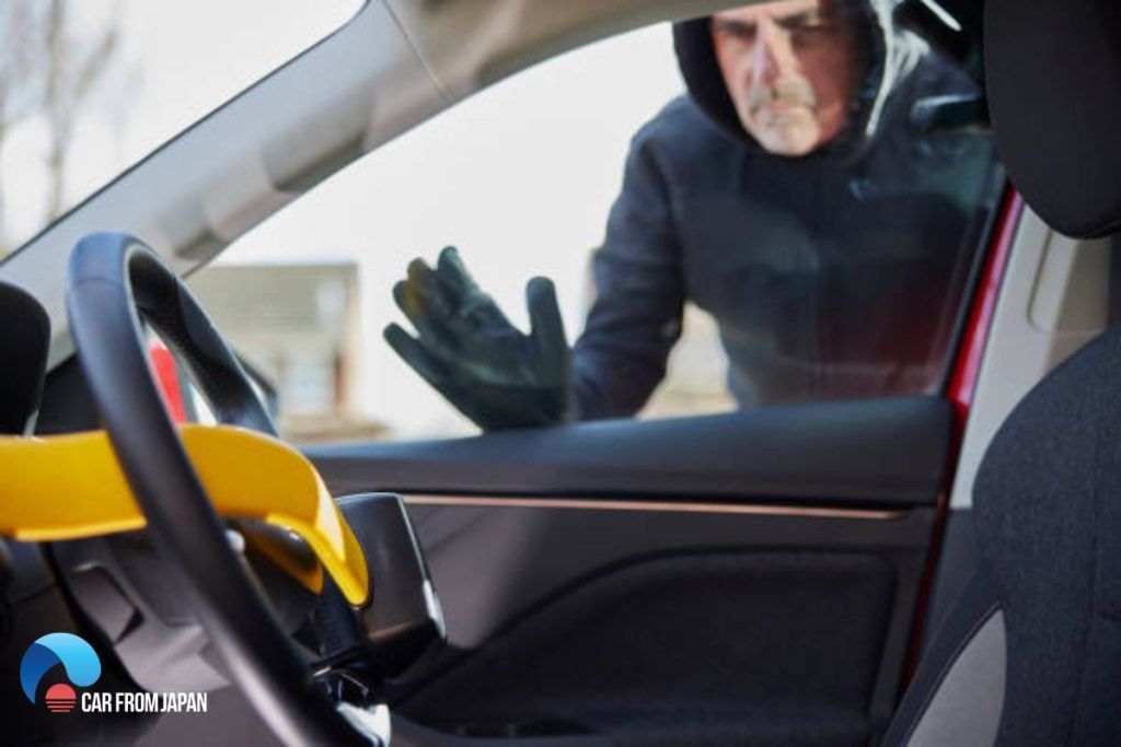 what is a steering wheel lock