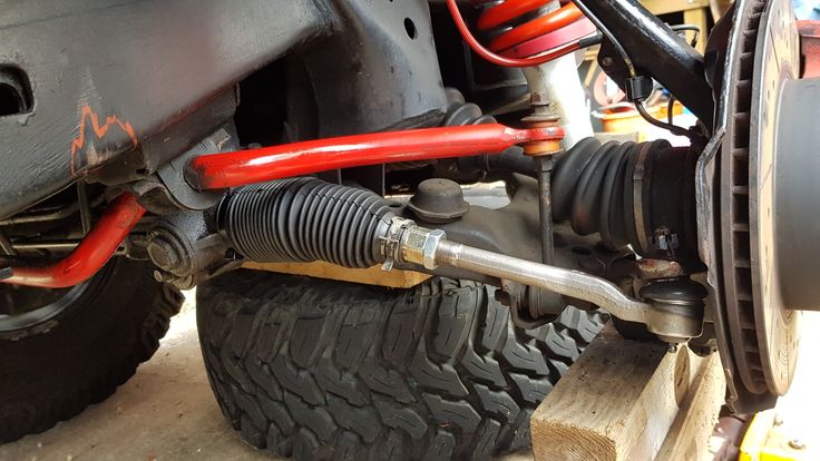 how to tell if tie rods are bad while driving